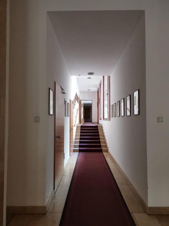 Szimpla Central Boutique Apartment Budapeste Exterior foto