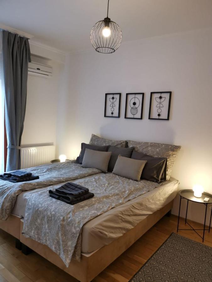 Szimpla Central Boutique Apartment Budapeste Exterior foto